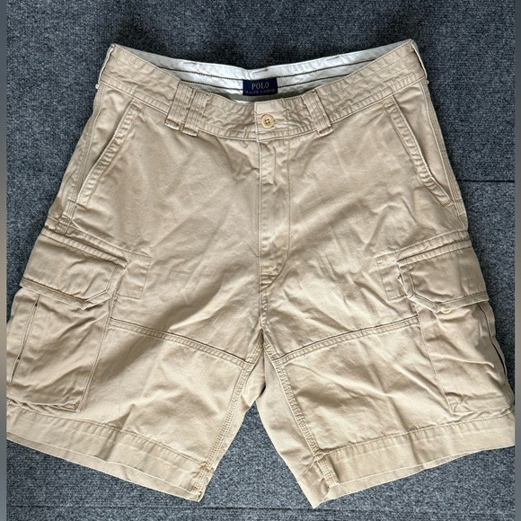 Ralph Lauren Tan Cargo Shorts with Utility Design, 36" Waist - Picture 4 of 7